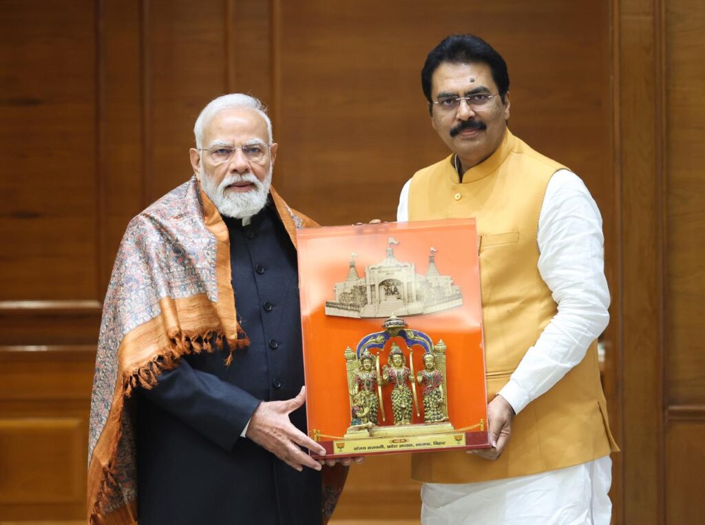 185df4ee-bc2a-4d51-9cec-6985b93f56a7